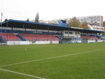 Stadion Na Pecích
