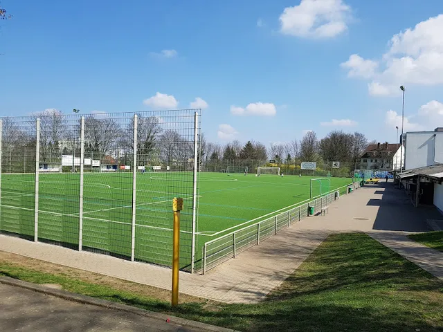 Kunstrasenplatz F-Bornheim, home of SG Bornheim