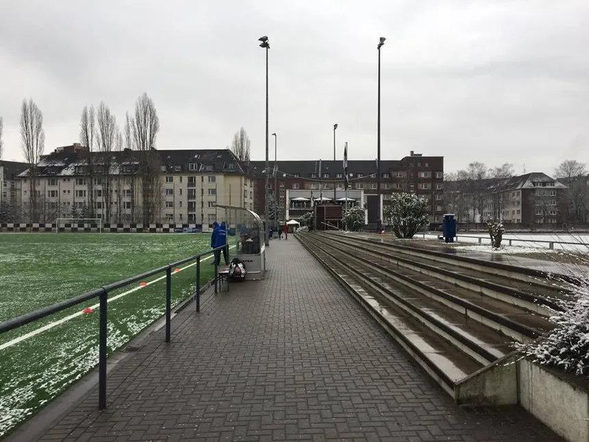 Sportplatz DSC 99 Hauptplatz Kunstrasen, home of Düsseldorfer SC 99