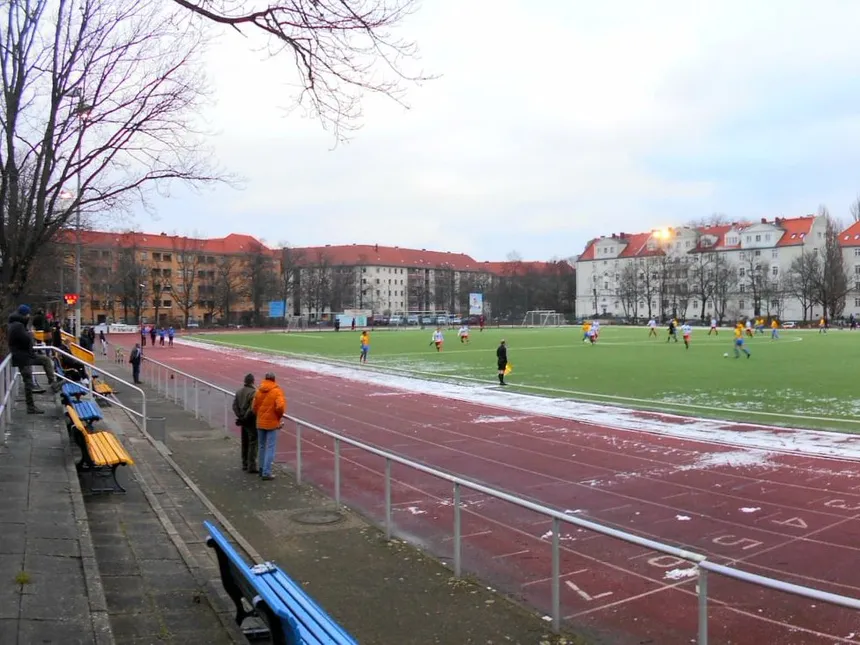 Sportplatz Schildhornstraße