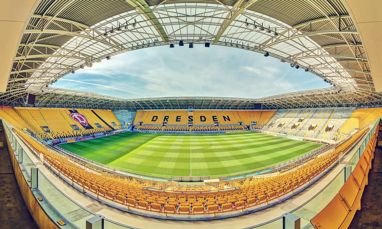 Rudolf-Harbig-Stadion