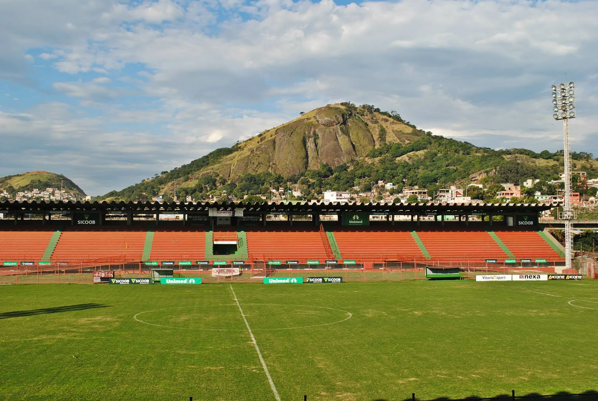 Estádio Engenheiro Alencar Araripe, home of Desportiva ES