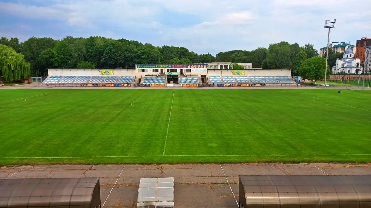Stadion Yunist