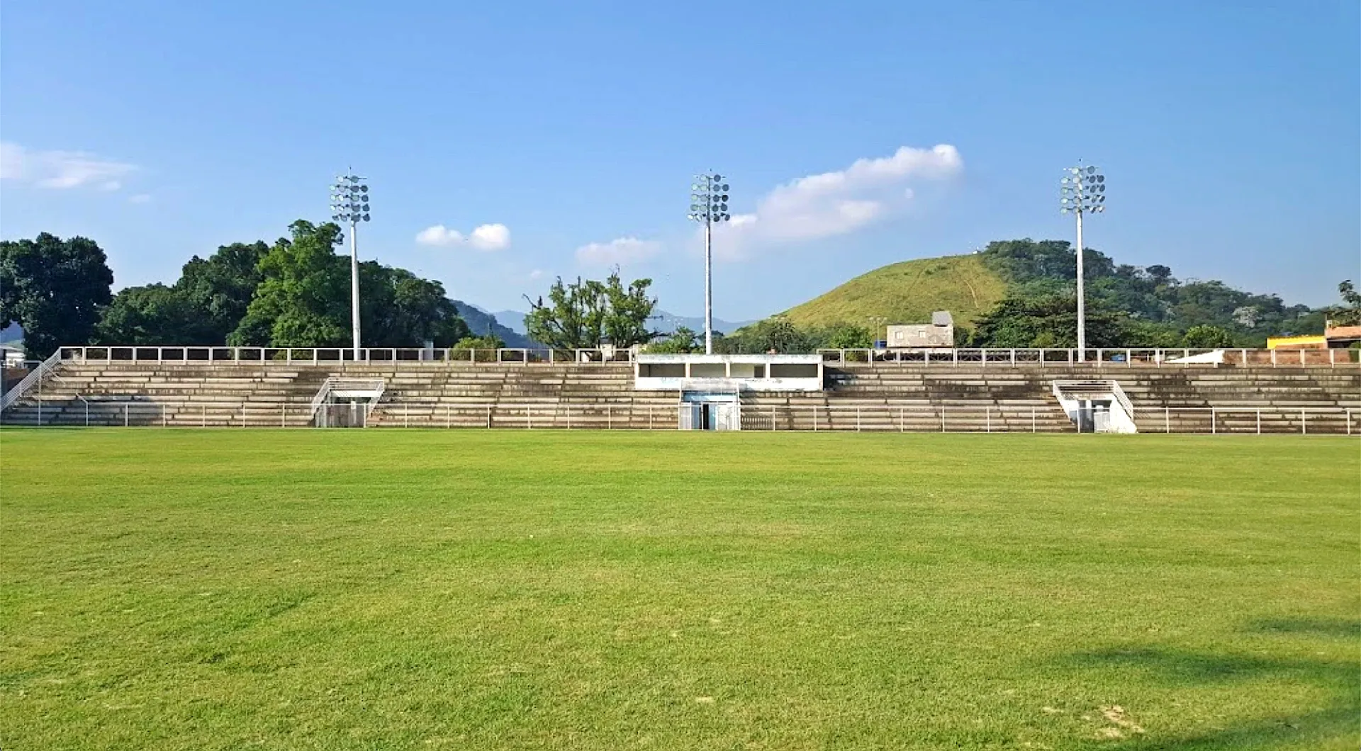 Estádio Romário de Souza Faria, home of Duque de Caxias
