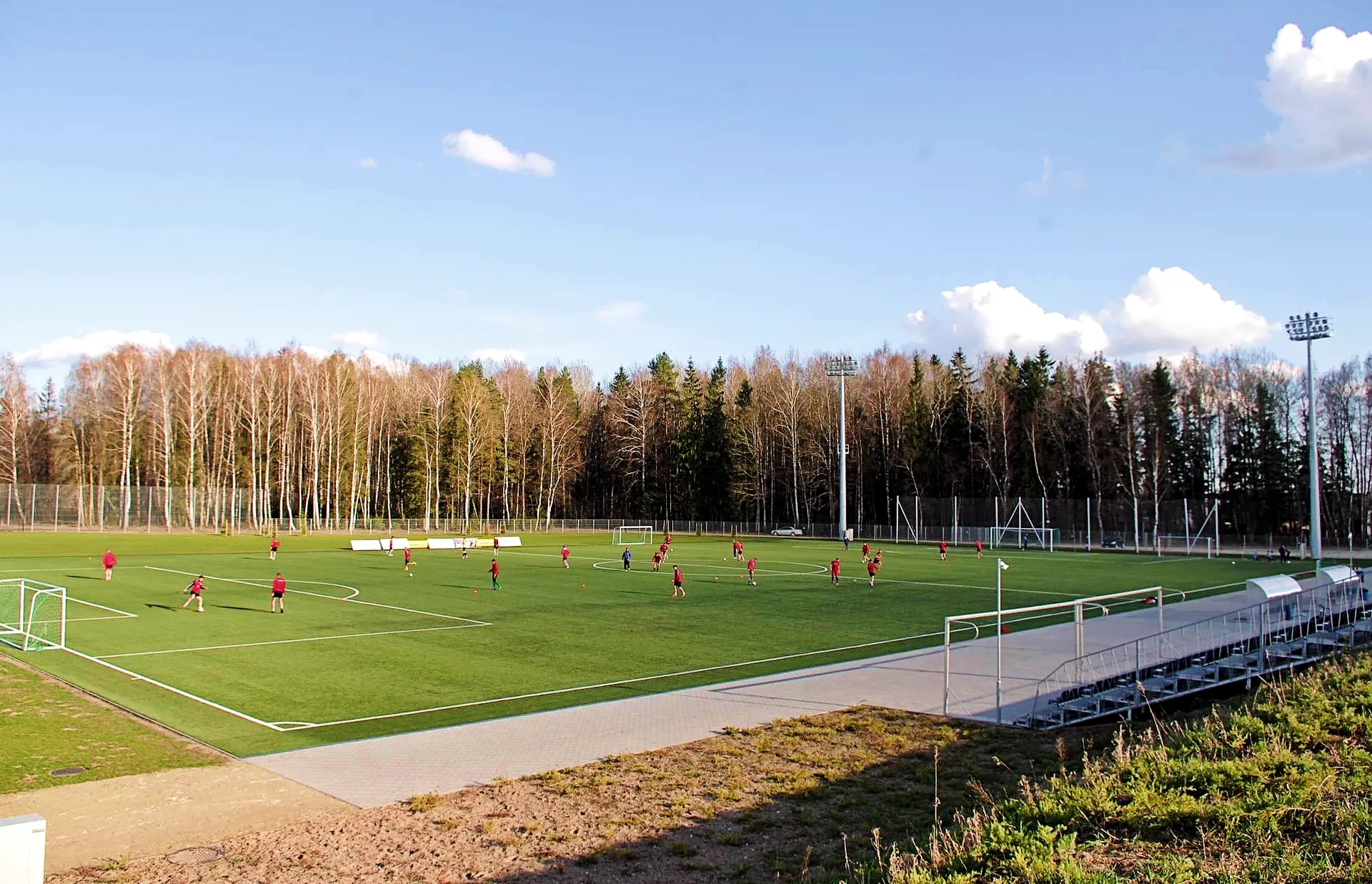 Mažeikių stadionas dirbtinė danga