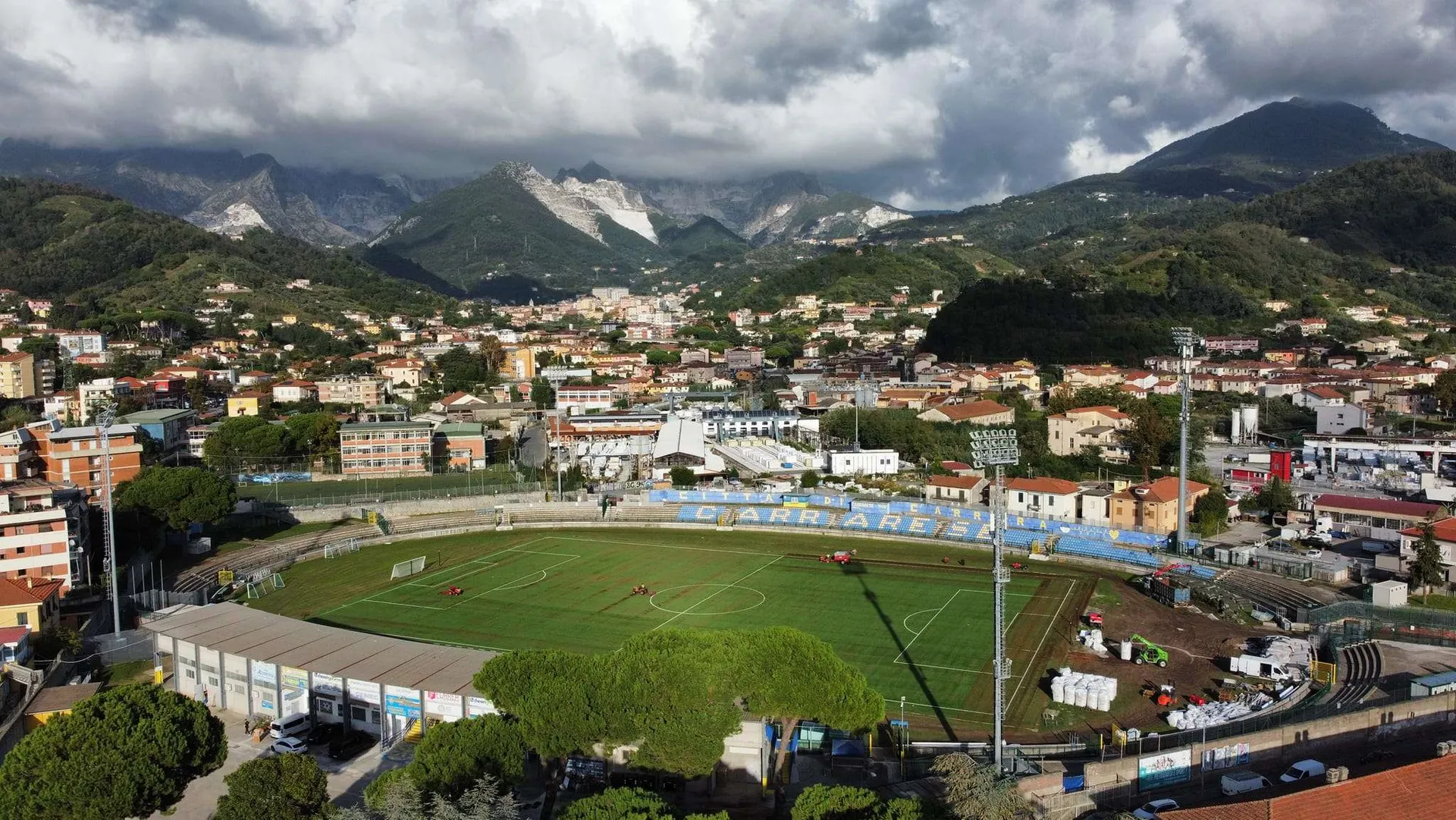 Stadio dei Marmi, home of Carrarese