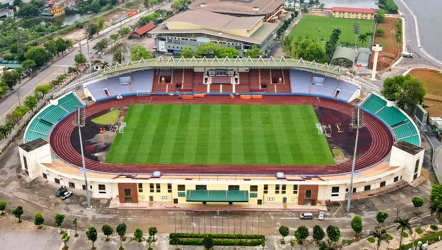Sân vận động Việt Trì, home of Phú Thọ