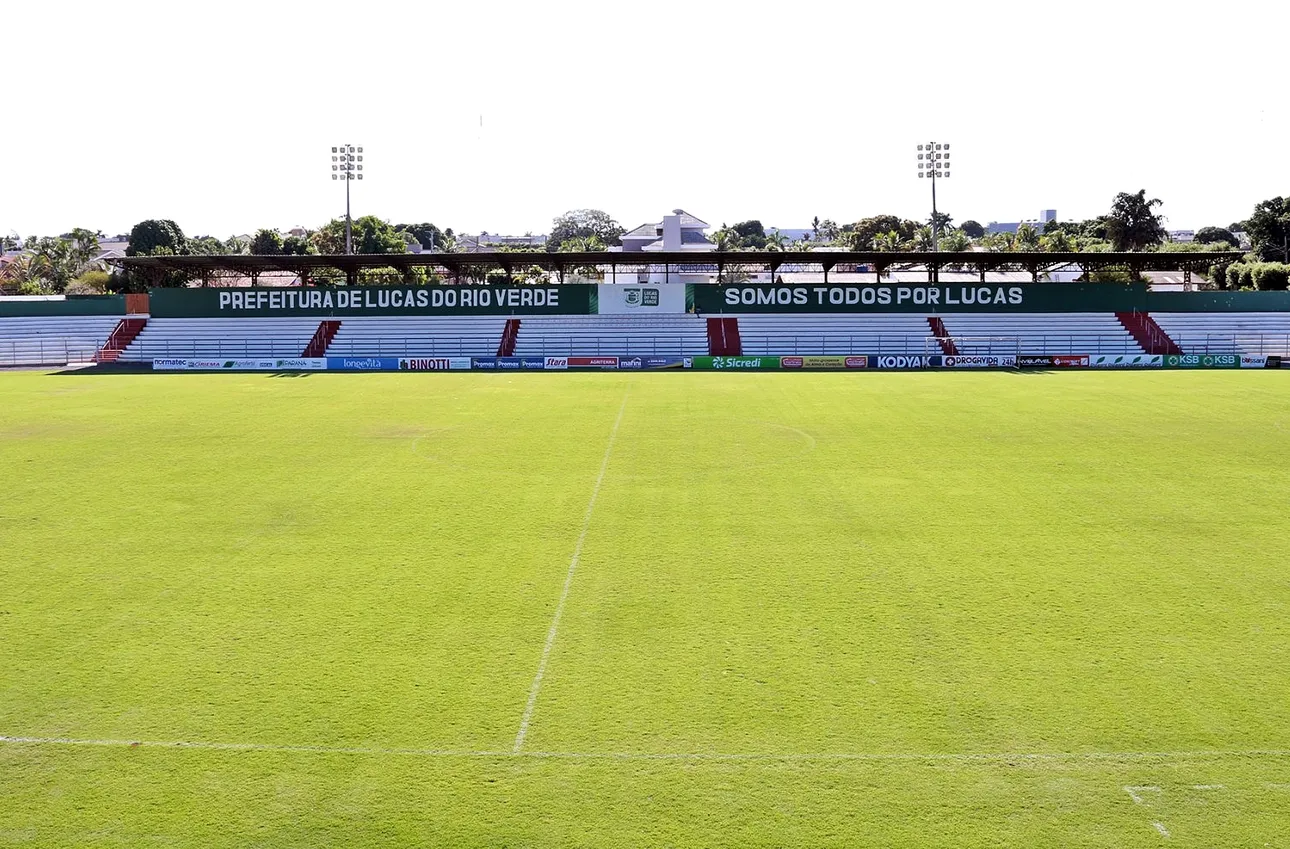 Estádio Municipal Passo Das Emas