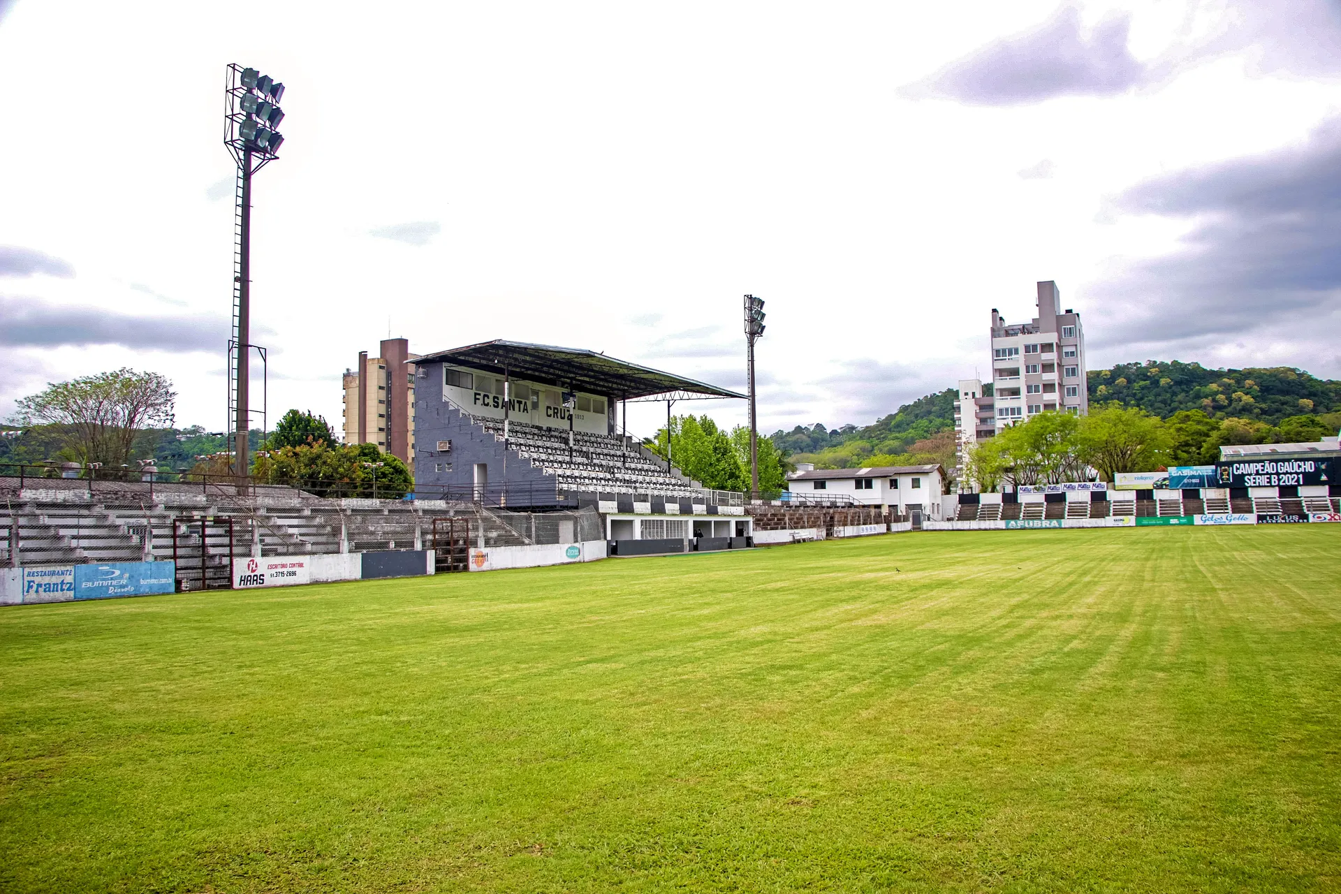 Estádio dos Plátanos