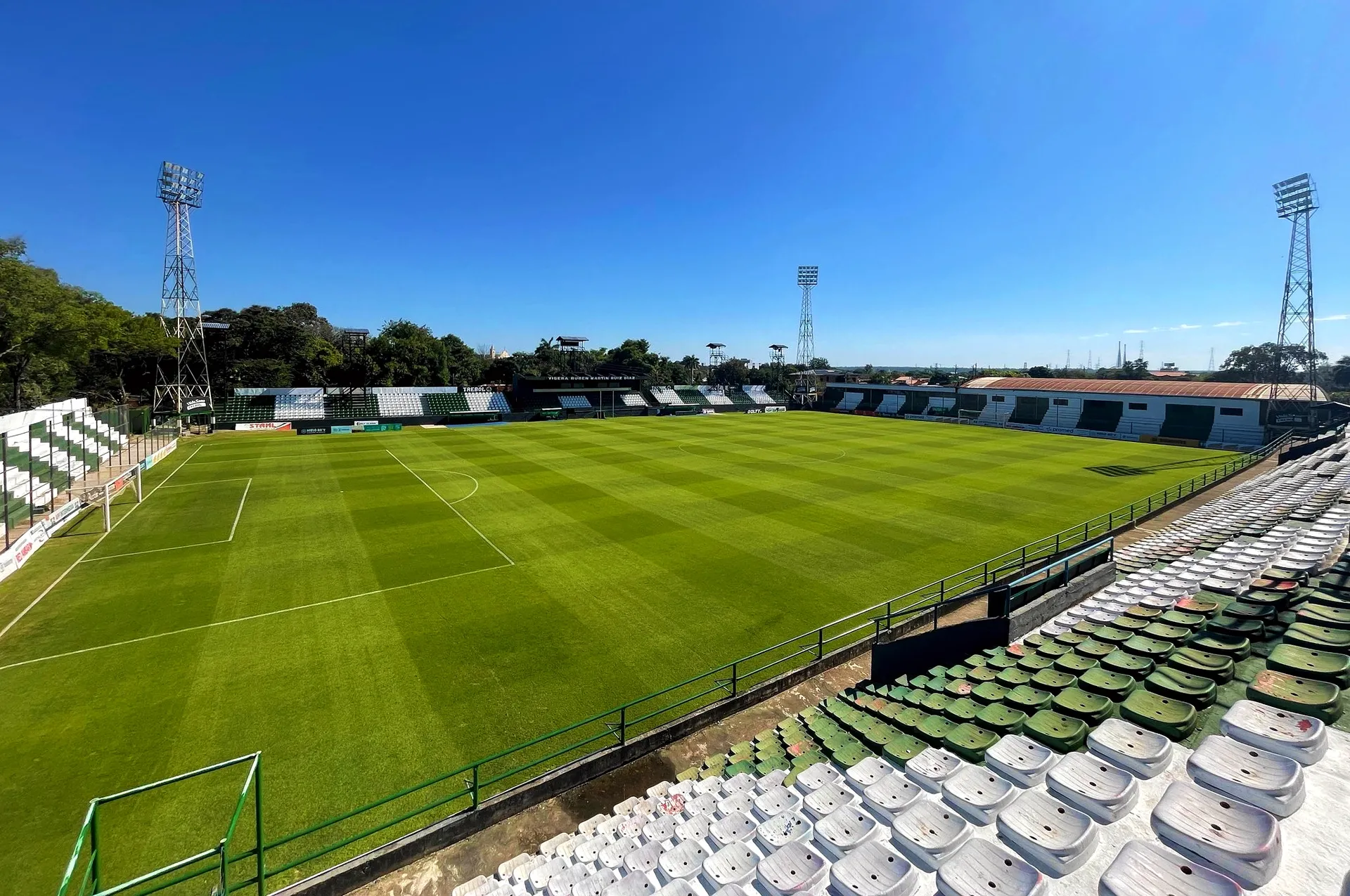 Estadio La Arboleda