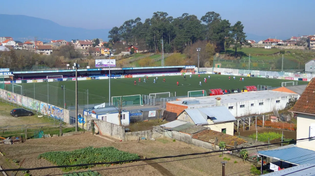Campo Municipal de Santa Mariña