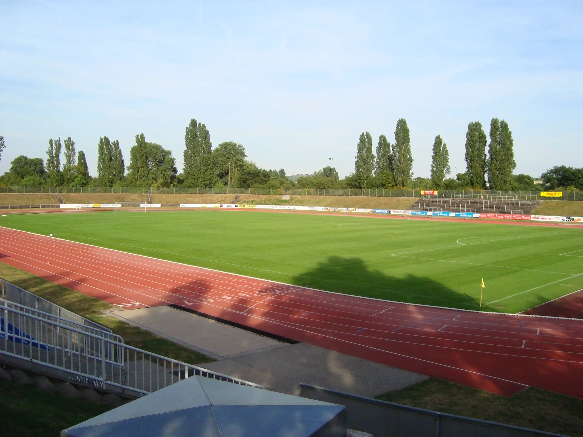 Friedrich-Moebus-Stadion