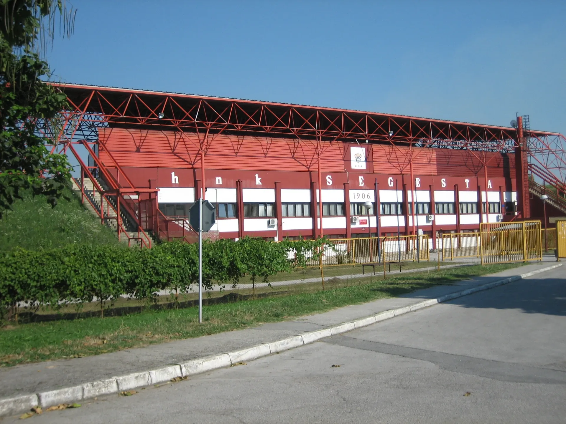 Gradski stadion