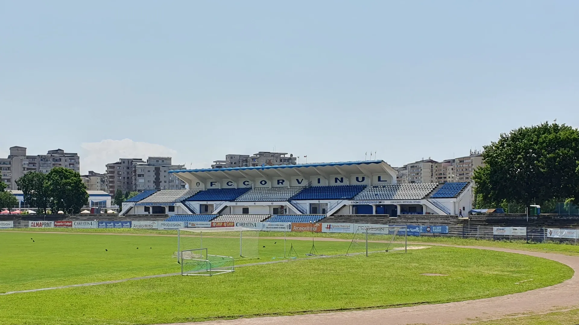Stadionul Michael Klein