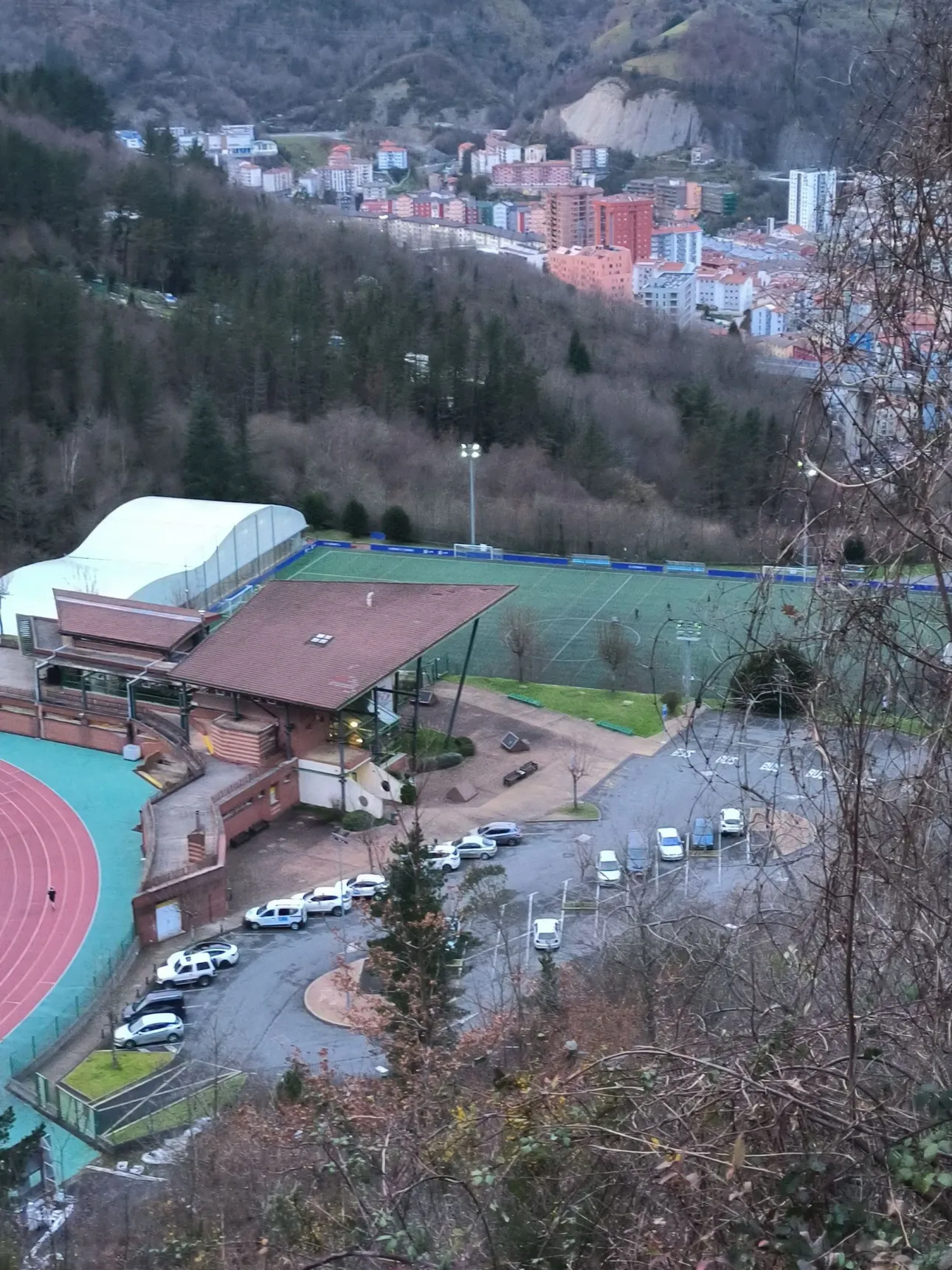 Complejo Deportivo de Unbe Inferior
