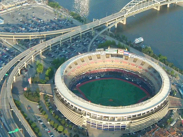 Stadioni Erosi Manjgaladze