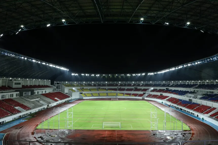 Stadion Jatidiri
