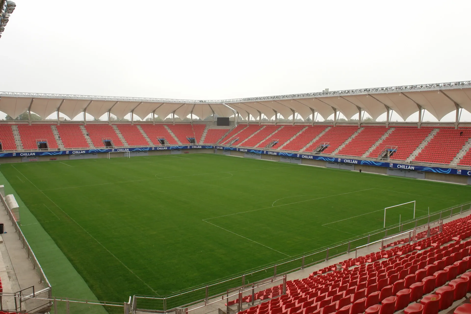 Estadio Bicentenario Municipal Nelson Oyarzún