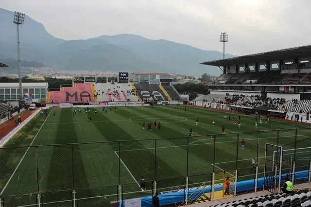 Manisa 19 Mayıs Stadyumu