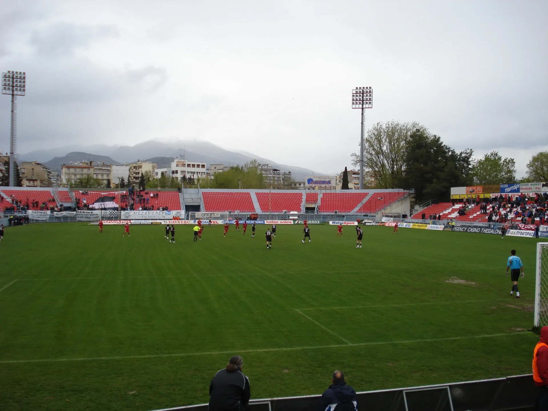 Dimotiko Stadio Serron