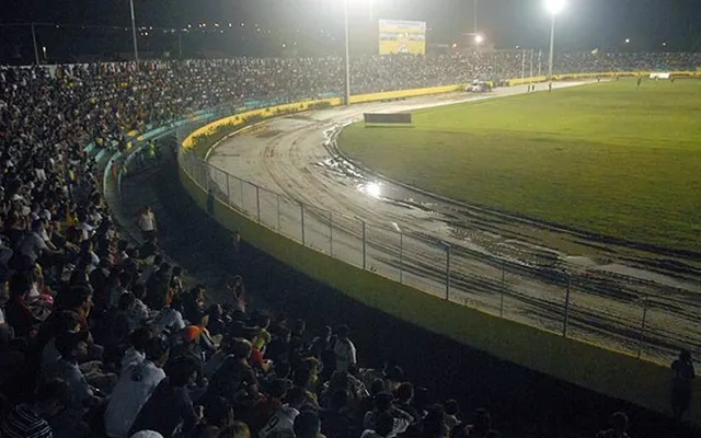 Estádio Municipal Antônio Dias