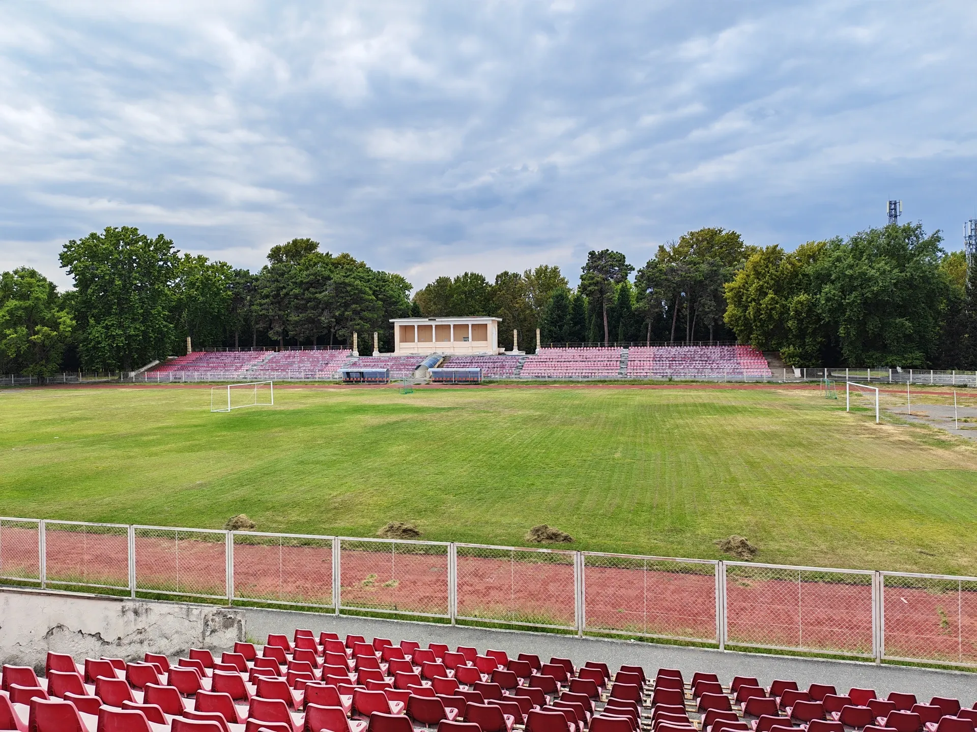 Yaşar Məmmədzadə adına şəhər stadionu