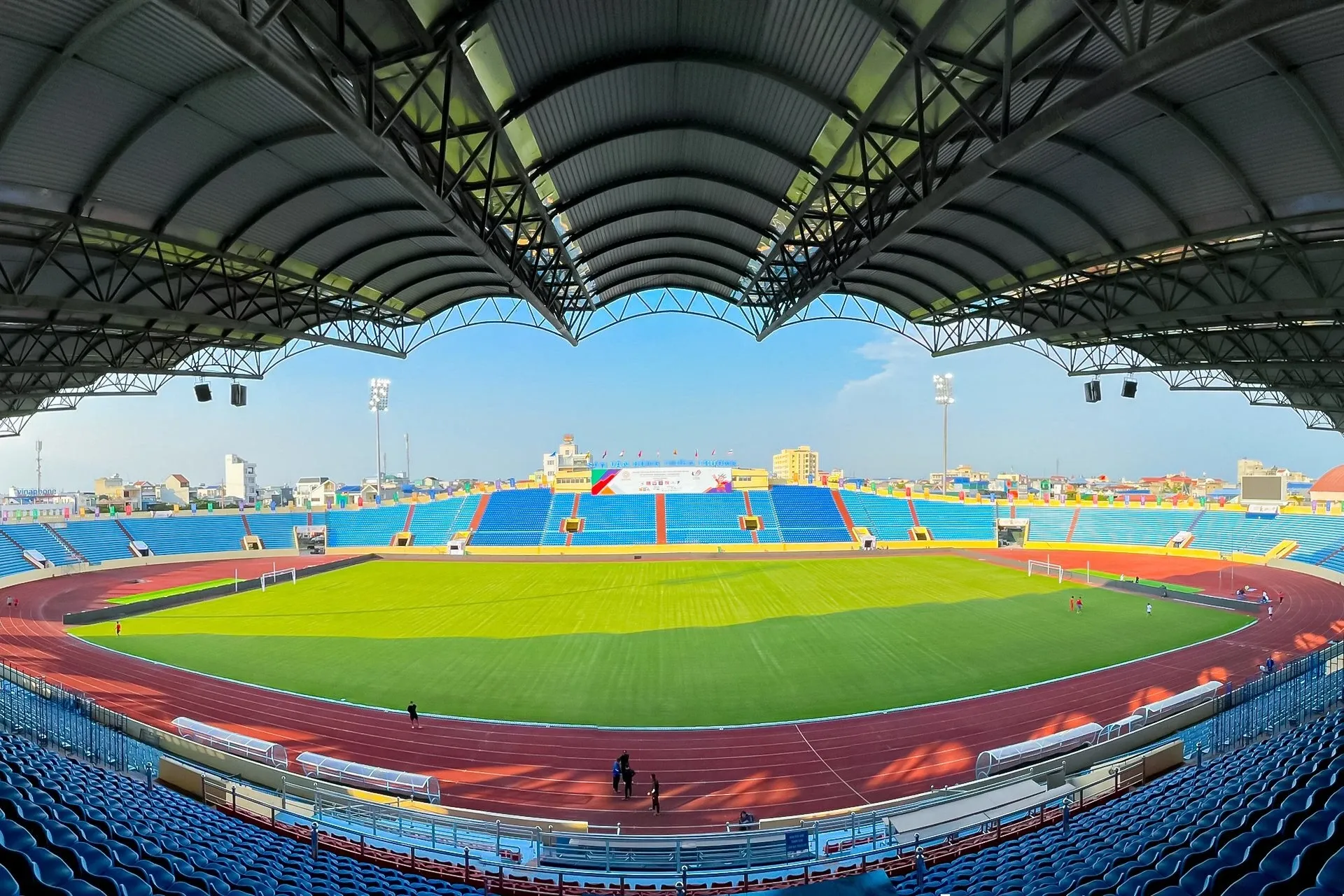 Sân vận động Thiên Trường (Thien Truong Stadium)