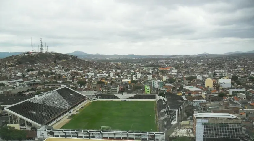 Estádio Luiz José de Lacerda