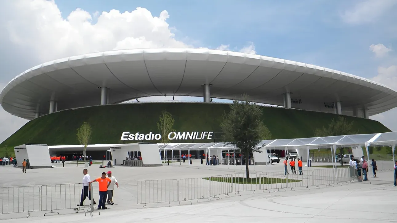 Estadio AKRON