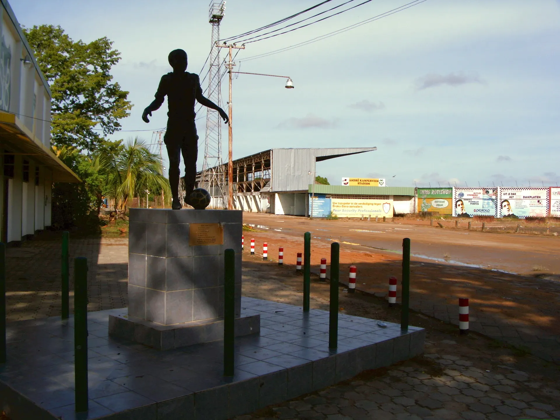 André-Kamperveen-Stadion, home of Bintang Lair