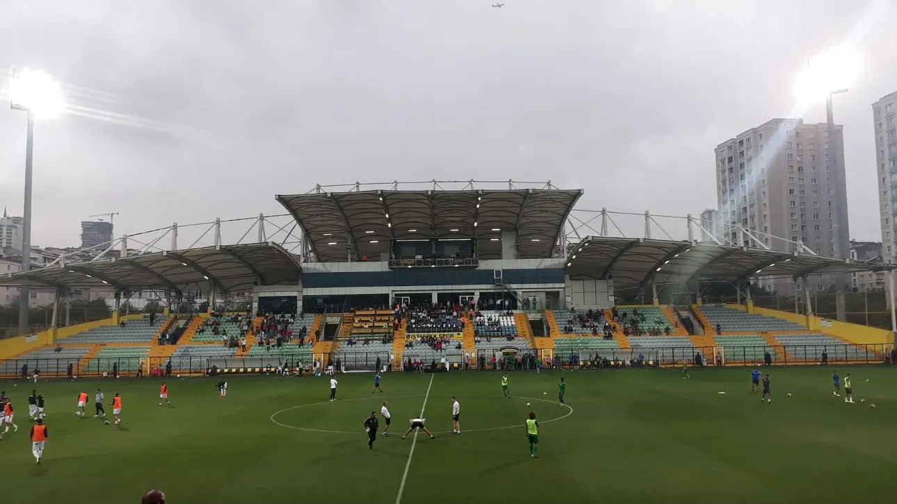 Esenyurt Necmi Kadıoğlu Stadyumu