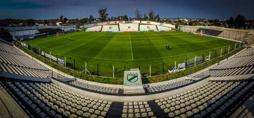 Estadio Jardines del Hipódromo