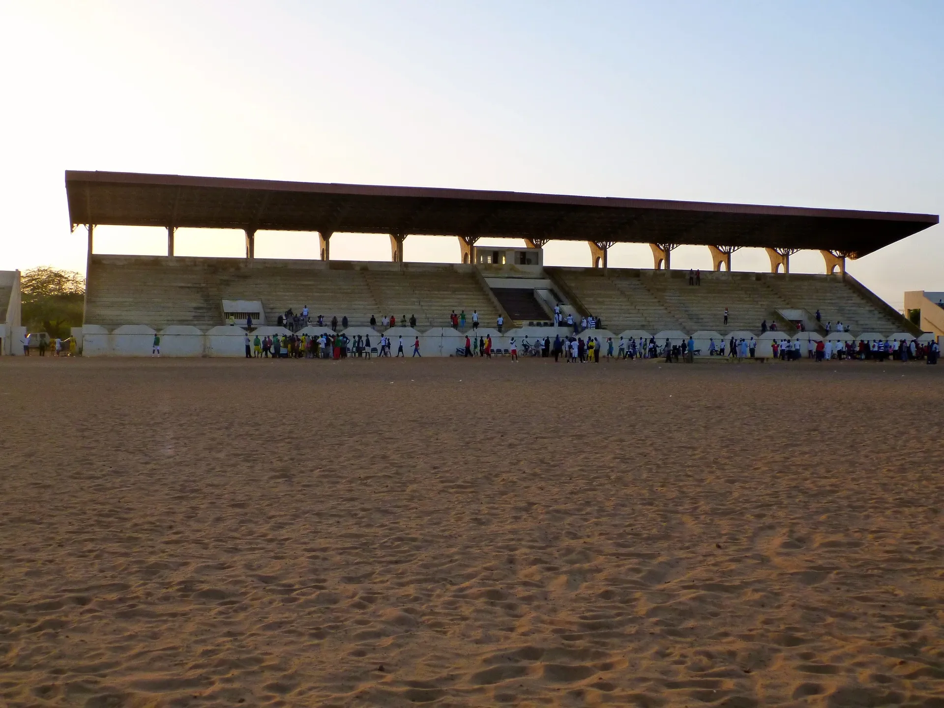 Stade Lat Dior