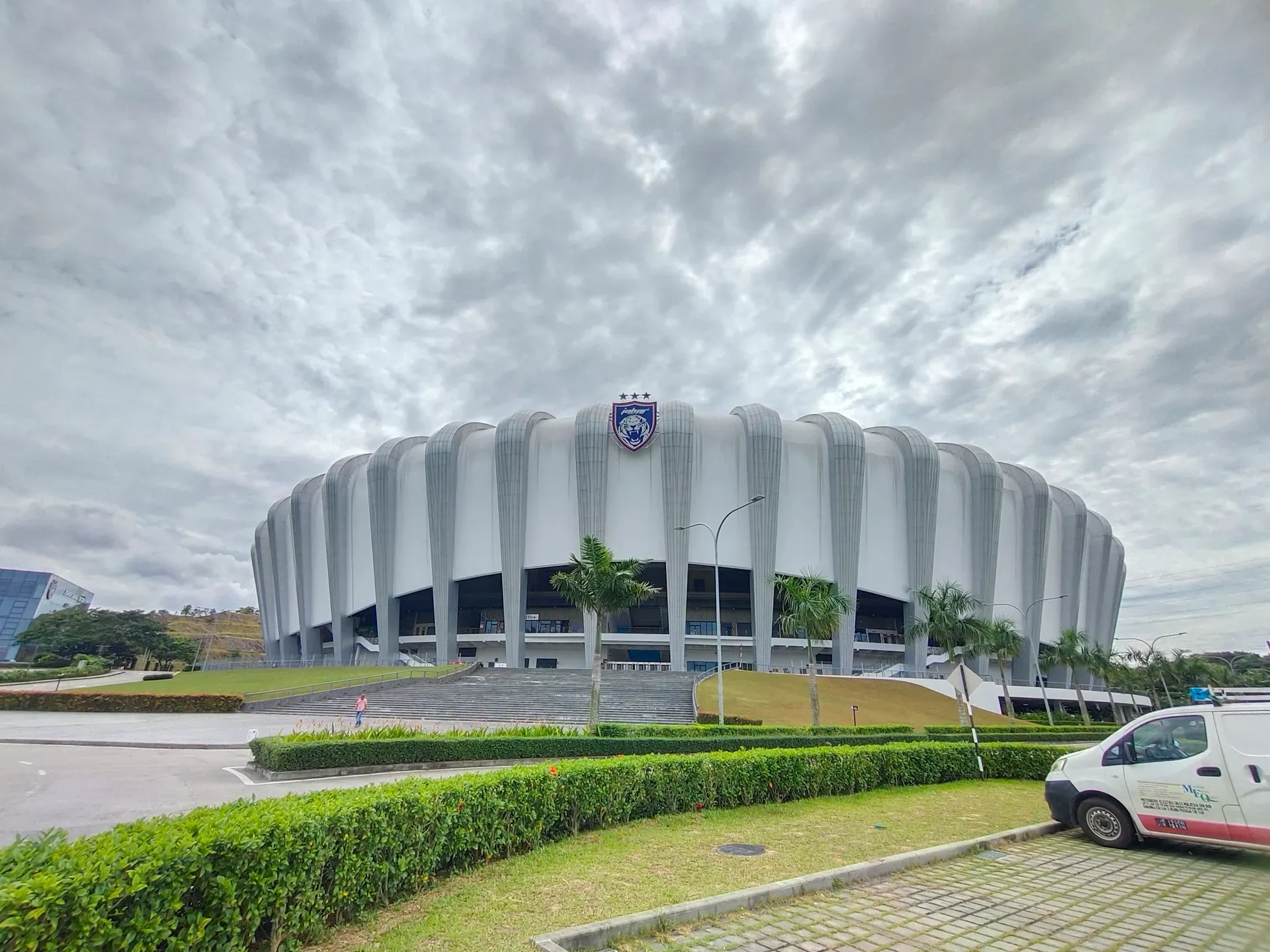 Stadium Sultan Ibrahim Larkin