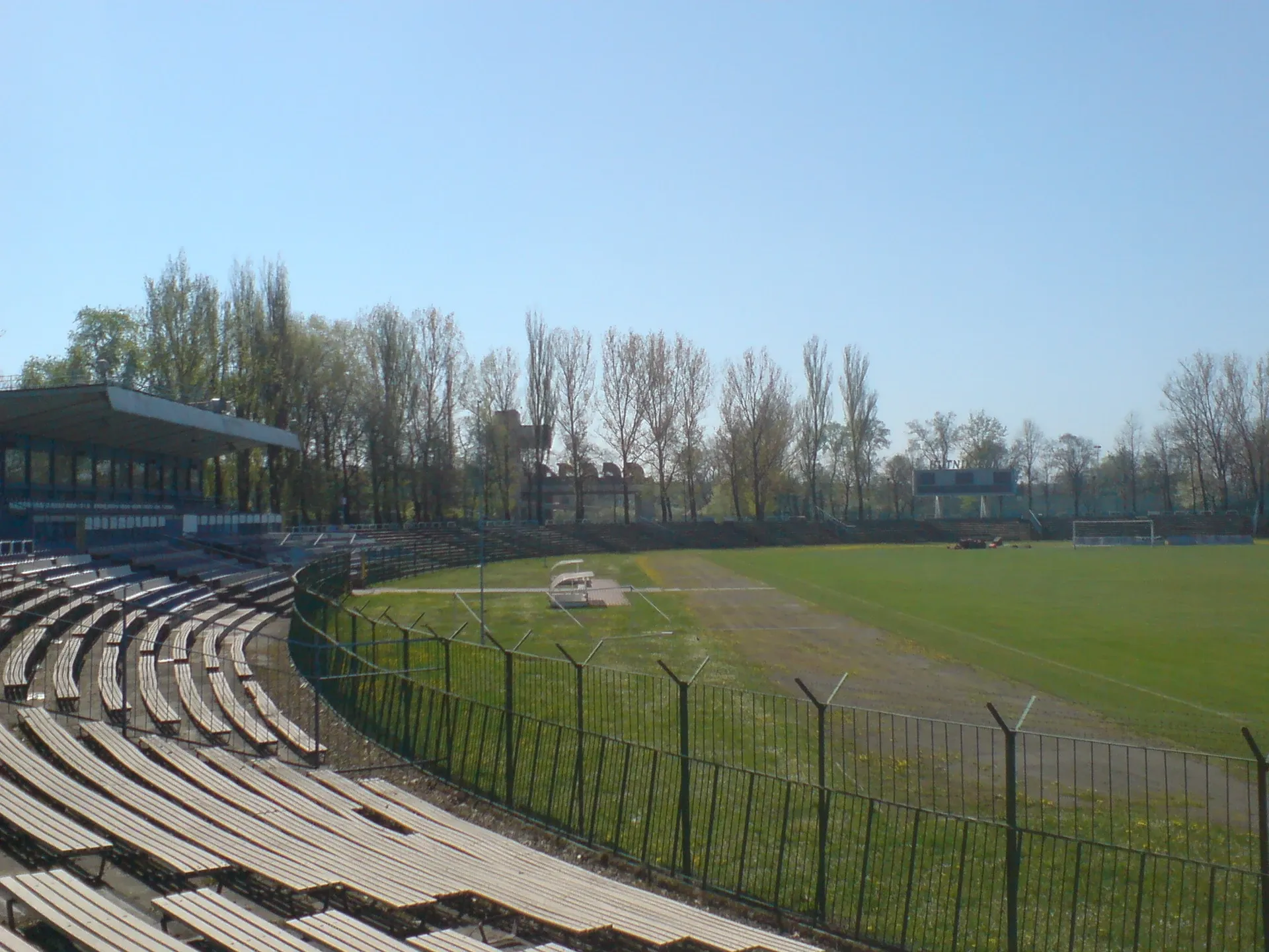 Stadion Suche Stawy